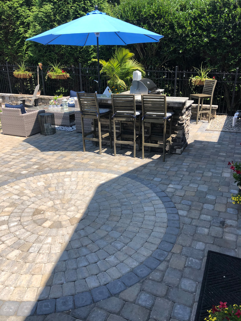 CHARLOTTE OUTDOOR KITCHENS - Design and installation of custom outdoor
